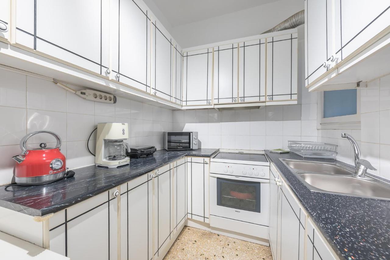 Boutique Acropolis Apartment By Cloudkeys - Just 5 Minutes Walk To Acropolis Museum Athén Kültér fotó