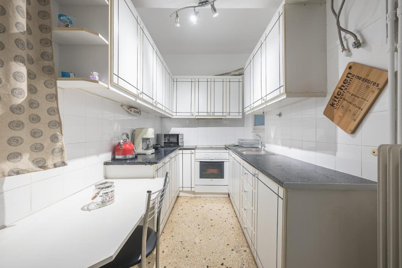 Boutique Acropolis Apartment By Cloudkeys - Just 5 Minutes Walk To Acropolis Museum Athén Kültér fotó